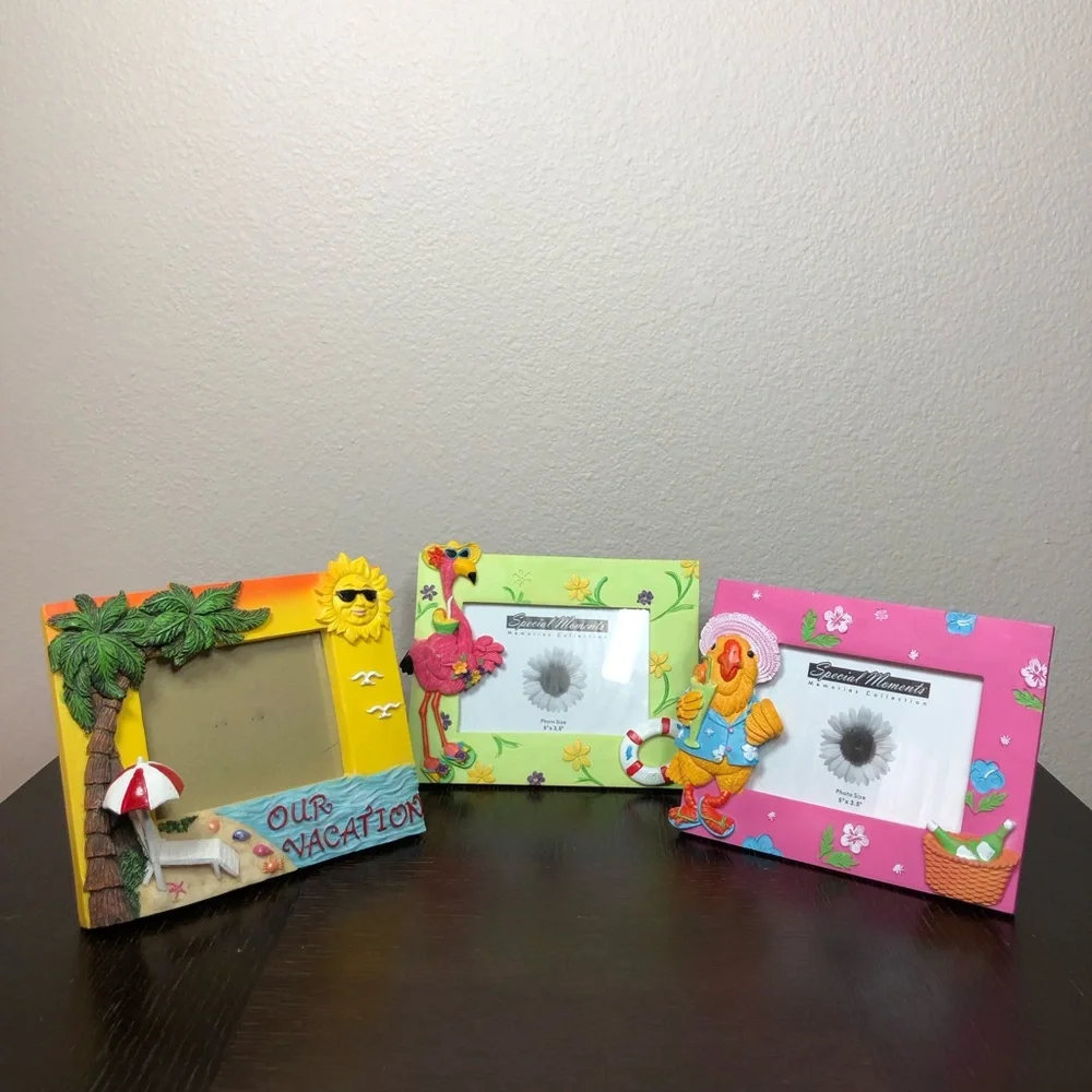 Bundle of 3 Resin Colorful 3D Art Vacation Picture Frames